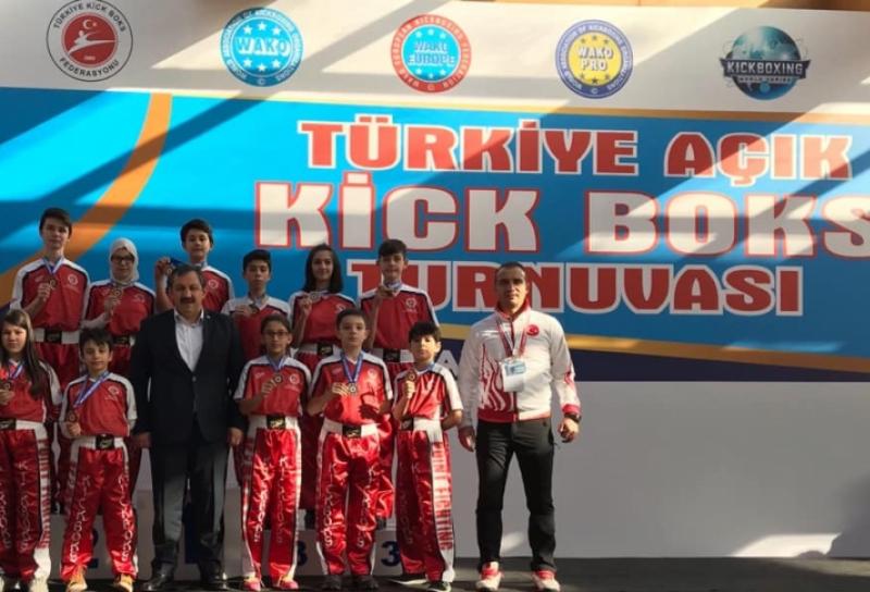 TÜRKİYE ŞAMPİYONASINDA 13 MADALYA